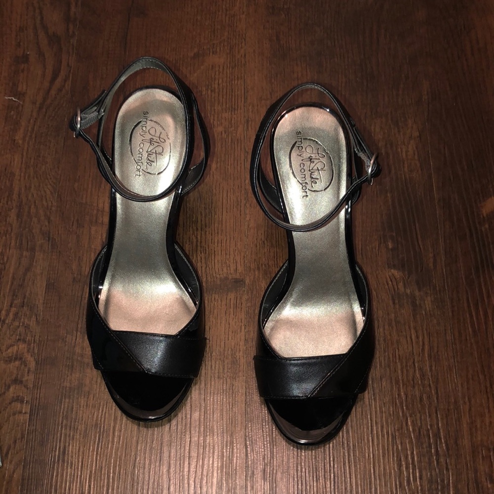 Cute black high heels